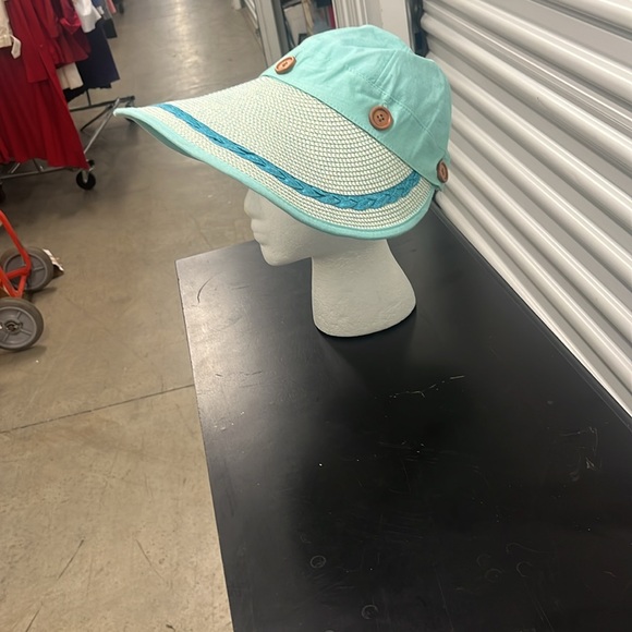 Women’s sun hat adjustable in size - Picture 6 of 7